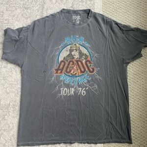 Oversized Graphic Tee